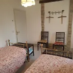 Graziesole Casa Intera In Esclusiva * Penna San Giovanni