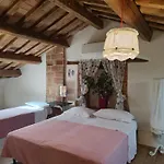 Graziesole Casa Intera In Esclusiva Penna San Giovanni