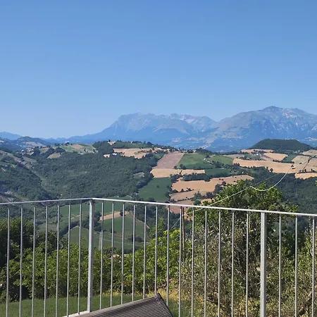 Graziesole Casa Intera In Esclusiva * Penna San Giovanni