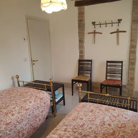 Graziesole Casa Intera In Esclusiva * Penna San Giovanni