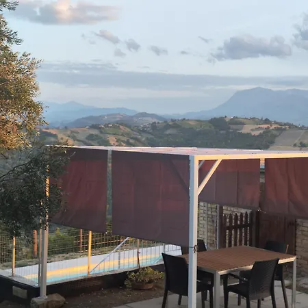 Graziesole Casa Intera In Esclusiva Penna San Giovanni